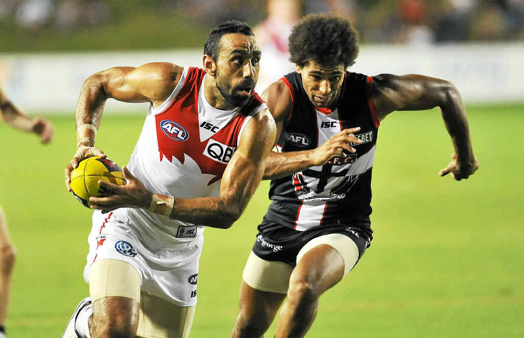 Dual Brownlow medalist Adam Goodes and his Sydney mates are in Coffs Harbour for a three-day training camp. PHOTO: TREVOR VEALE Dual Brownlow medalist Adam Goodes and his Sydney mates are in Coffs Harbour for a three-day training camp. PHOTO: TREVOR VEALE